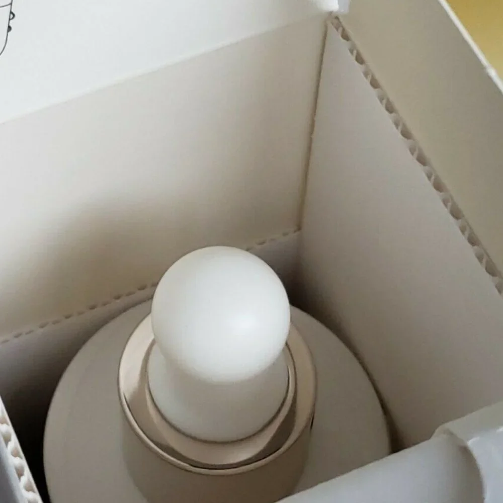 1/2 PRICE ✅️ SEALED AmorePacific Youth Revolution Radiance Concentrator 1oz